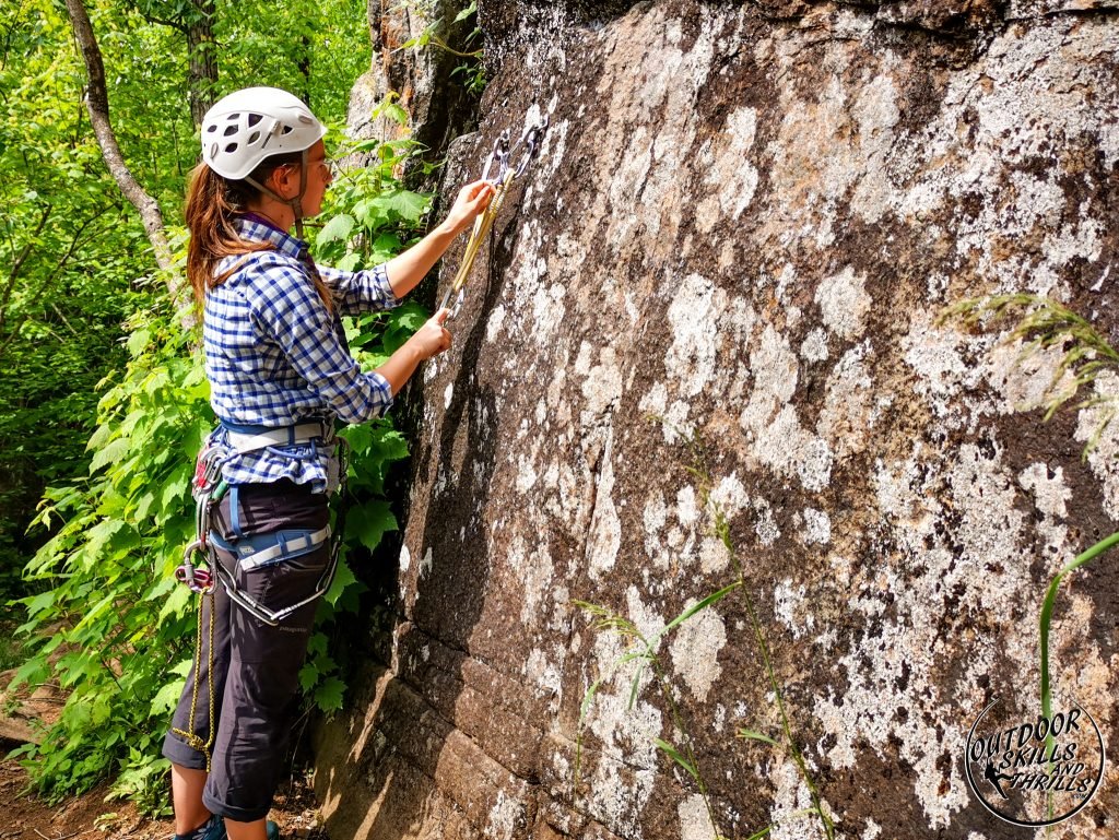 Top Rope Anchors & Rappelling Course Outdoor Skills And Thrills