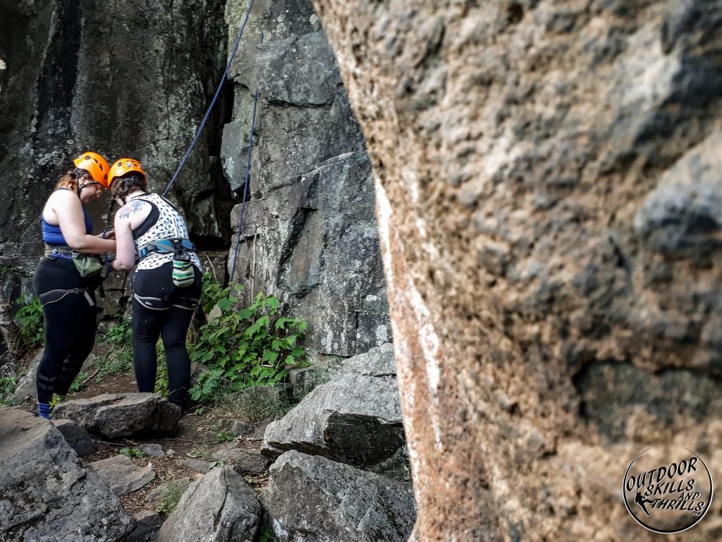 Top Rope Anchors & Rappelling Course Outdoor Skills And Thrills