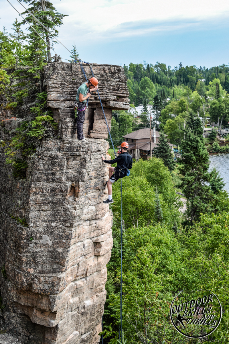 Rock climbing at Pass Lake - Outdoor Skills And Thrills -Photo by: Paul Desaulniers